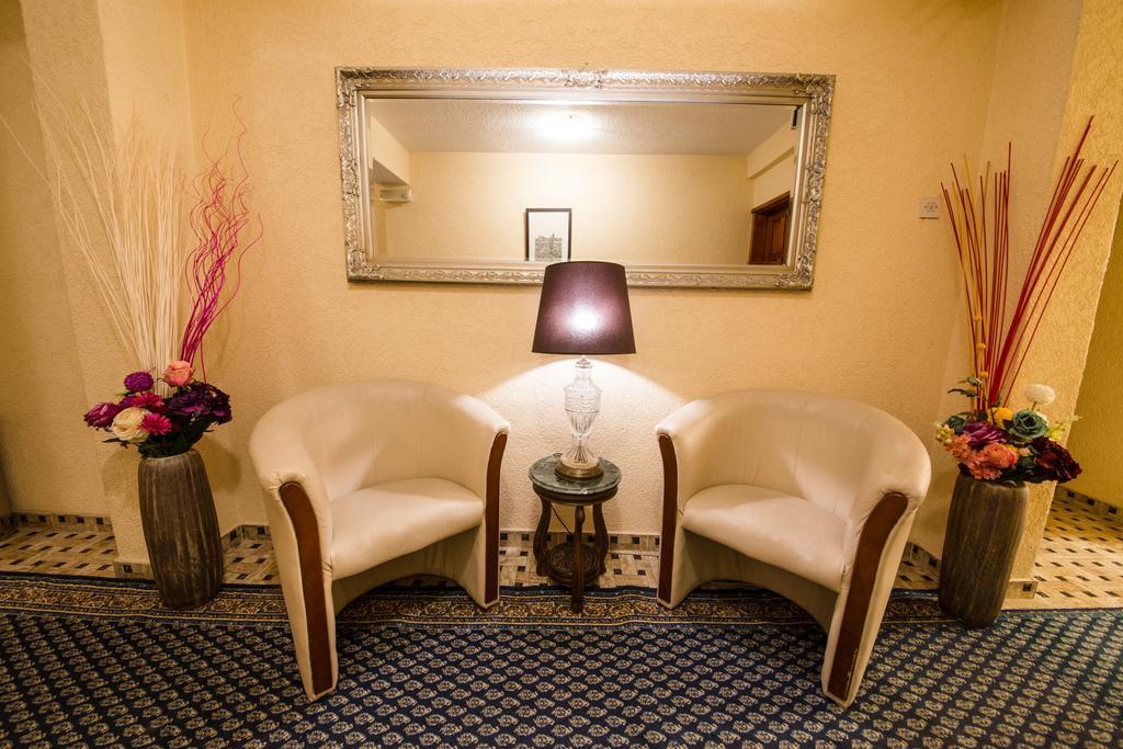 Hotel Ideal Podgorica Luaran gambar