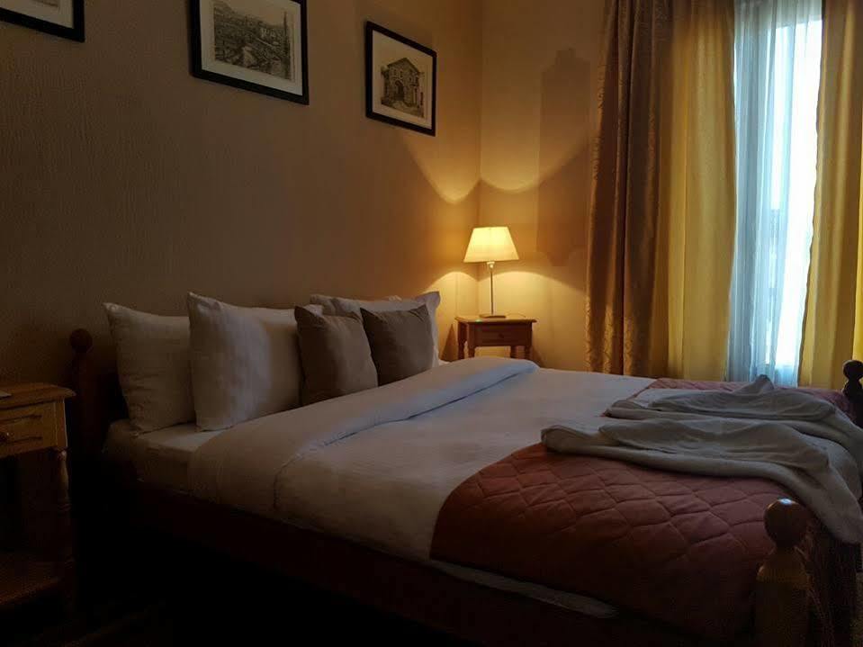 Hotel Ideal Podgorica Luaran gambar