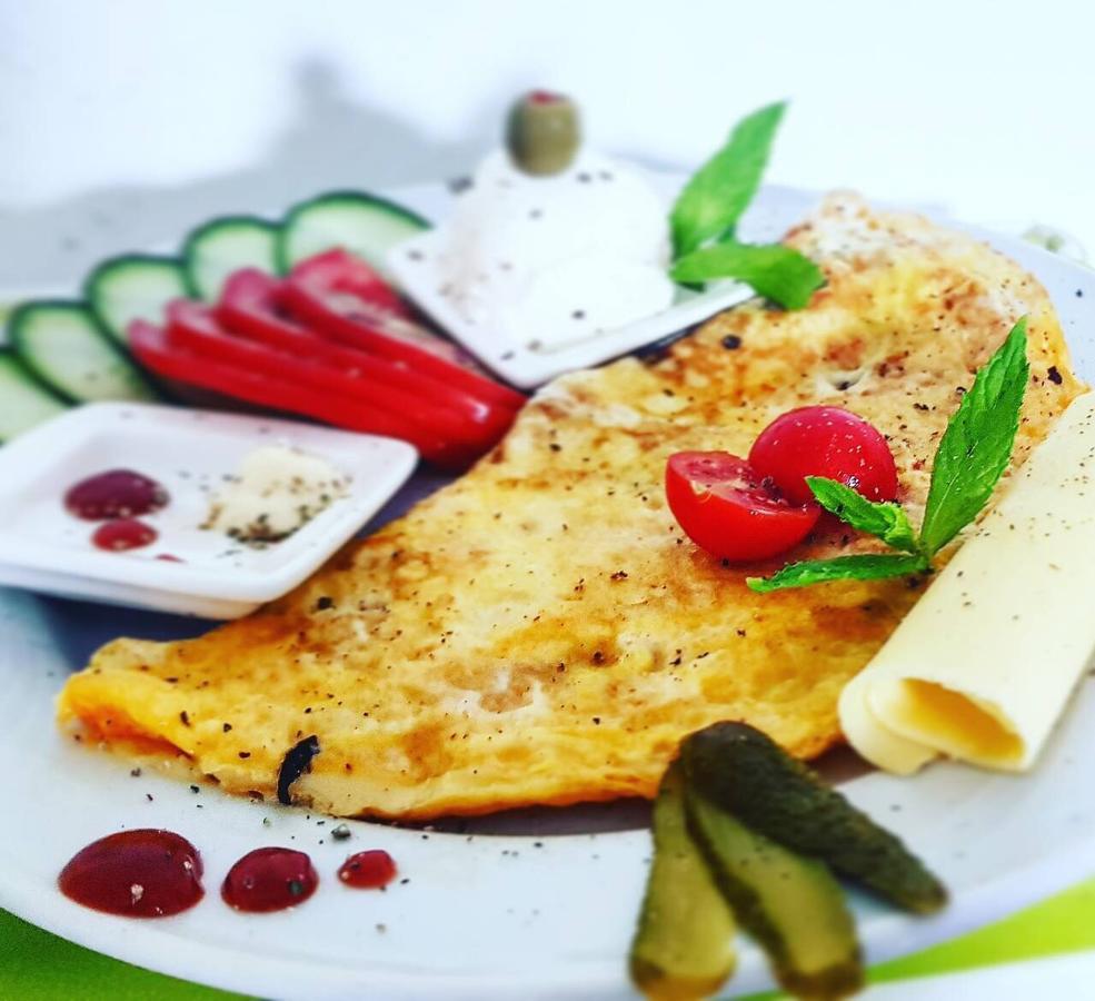 Hotel Ideal Podgorica Luaran gambar